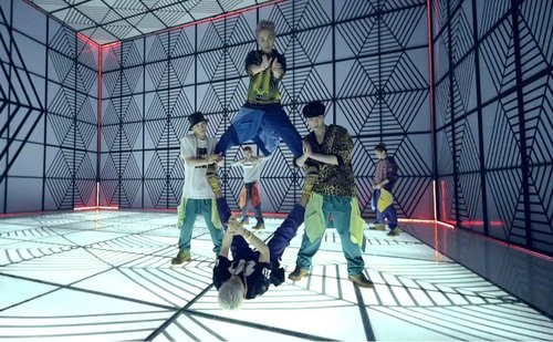 Overdose (MV) - EXO-M hinh anh