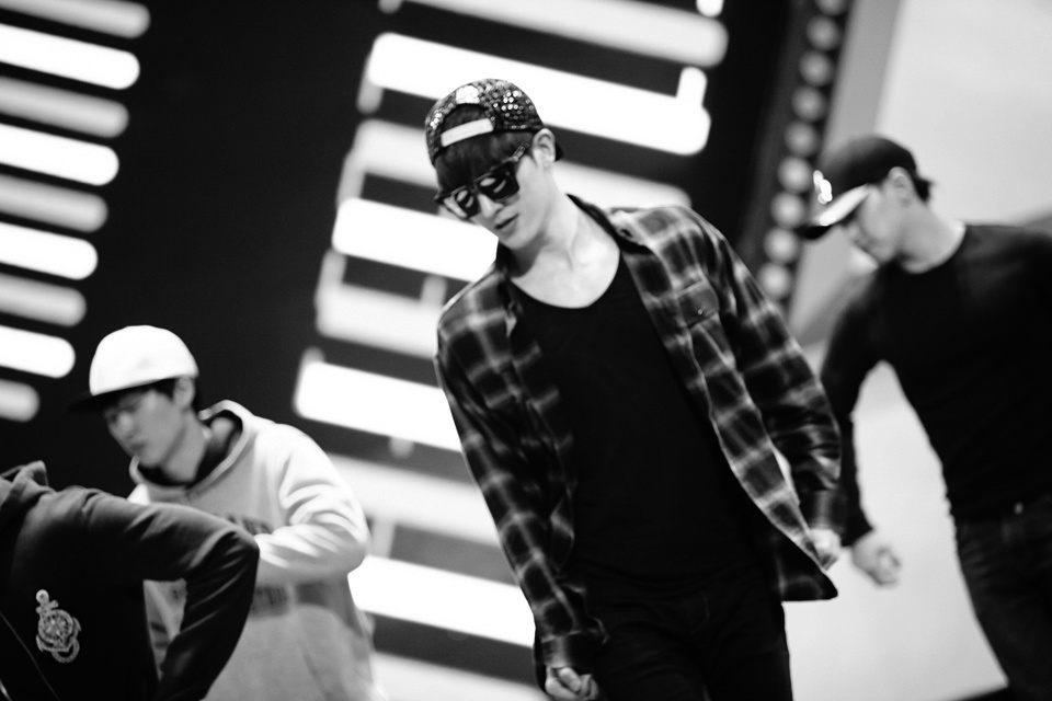 giải thưởng thường niên V-Chart Awards của YinYueTai đã diễn ra tại Mastercard Center, Bắc Kinh, Trung Quốc vào ngày 15/4.