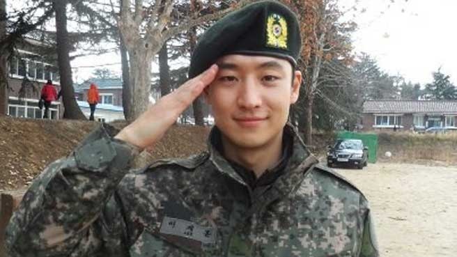 Diễn viên Lee Je Hoon. Ảnh: dramafever