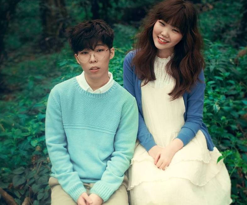 AKMU gây ấn tượng mạnh với fan Hàn lẫn fan quốc tế. Ảnh: YG