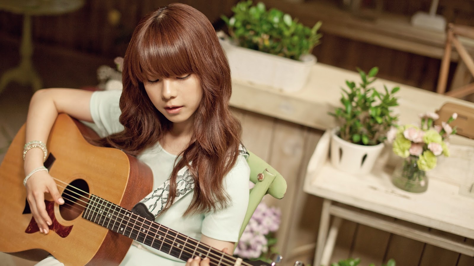 Juniel có đủ điều kiện để thành sao lớn. Ảnh: blogspot