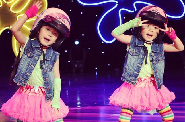 Song sinh 6 tuoi gay sot voi vu dao Kpop tren truyen hinh My hinh anh