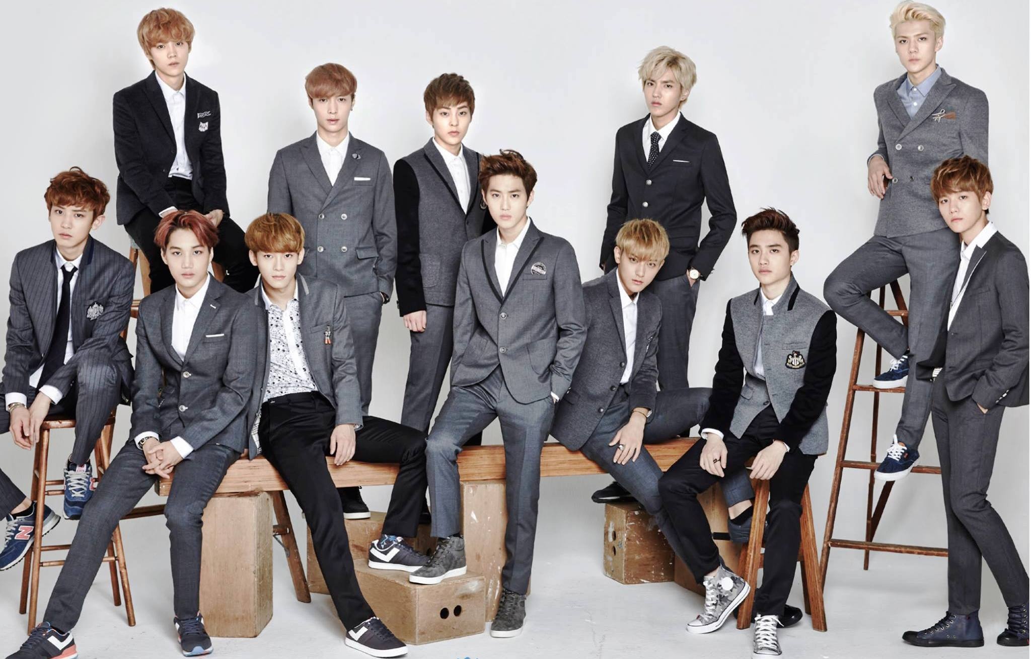 XOXO Repackaged (EXO) vẫn vào Top 10 Album bán chạy dù phát hành từ năm 2013. Ảnh: SM