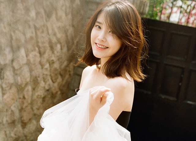 My Old Story - IU hinh anh