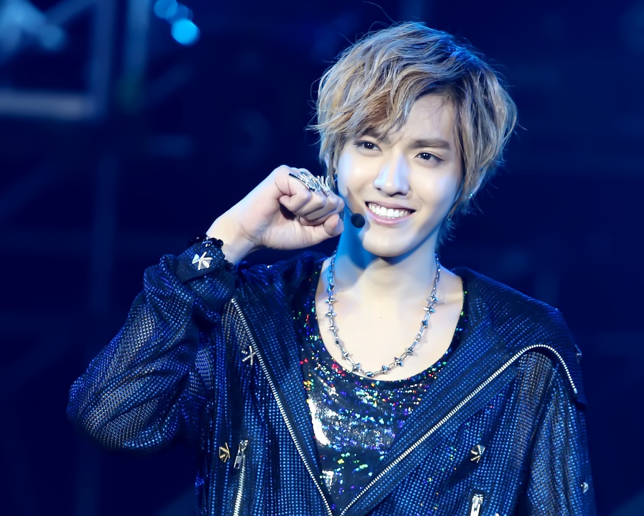 Kris sẽ không có măt trong concert solo đầu tiên của EXO. Ảnh: blogspot