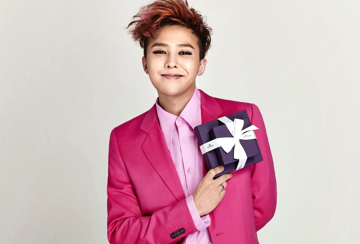 Khách mời trong concert liệu có thể là thủ lĩnh Big Bang? Ảnh: Jestina