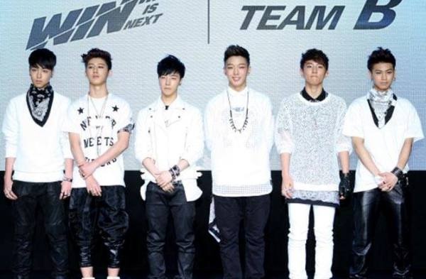 WINNER khoe anh, Team B tiep tuc long dong hinh anh