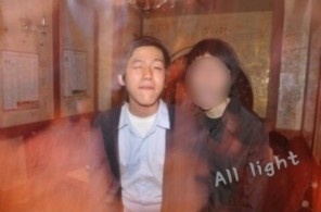 Những tấm ảnh chè chén của Baekhyun đang gây bão cộng đồng fan EXO. Ảnh: allkpop