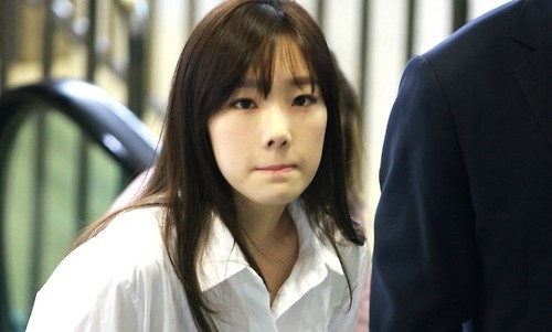 Taeyeon (SNSD) bat khoc truoc bao du luan hinh anh