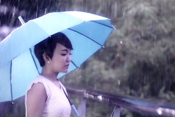 Ban ballad danh cho ngay mua can quet bang xep hang Han hinh anh