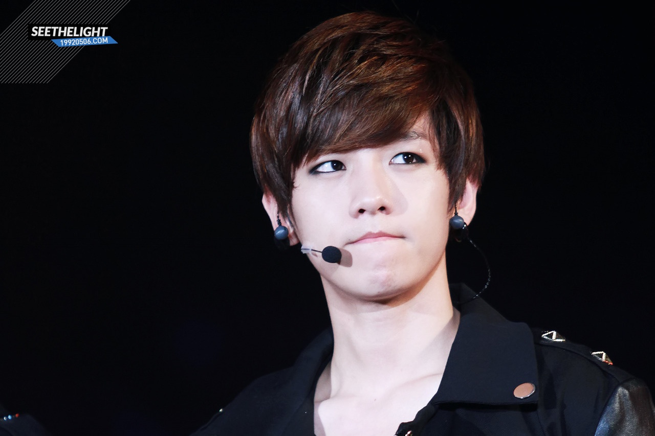 Fan công khai gọi Baekhyun là