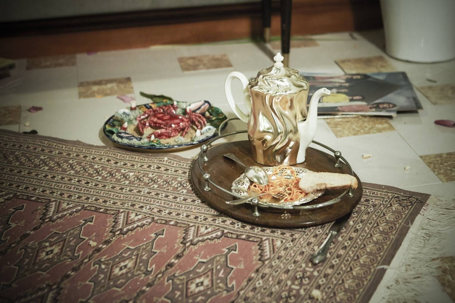 Một số ảnh chụp làm bìa album mang phong cách vintage.