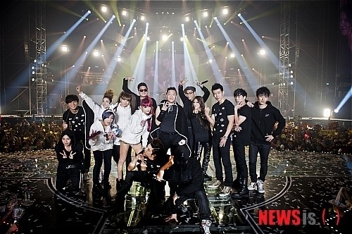 Tour lưu diễn thế giới của YG cũng sẽ khởi động trong tháng 8. Ảnh: newsis