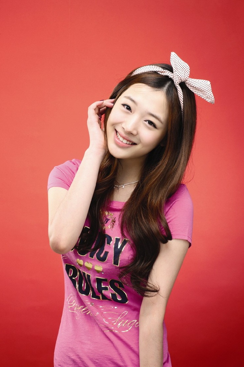 Sulli sở hữu ngoại hình xinh xắn nổi bật. Ảnh: wordpress