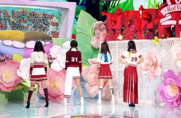 Happiness (live Music Bank 1.8) - Red Velvet hinh anh