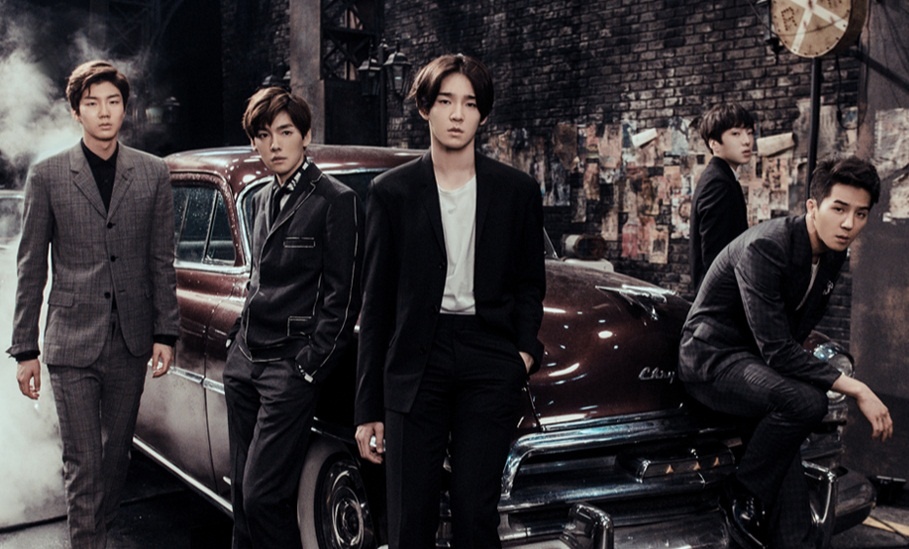 Ảnh concept của MV Empty.