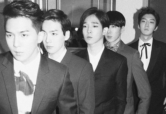 Empty - WINNER hinh anh