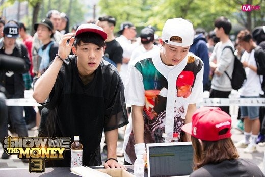B,I và Bobby tự ghi danh thi tuyển vào cuộc thi Show Me The Money.