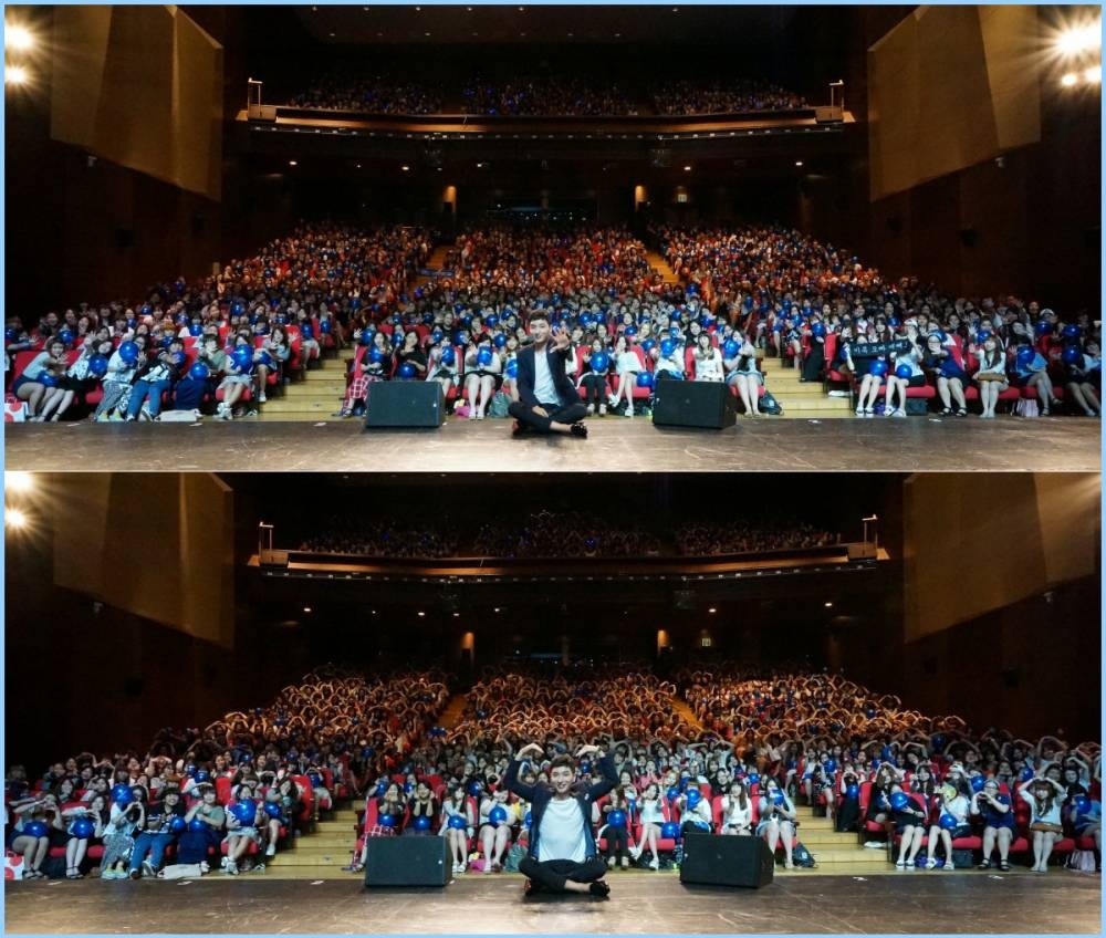 Ảnh chụp tại buổi fanmeeting cuối tháng 7 của Leeteuk. Ảnh: SM Ent.