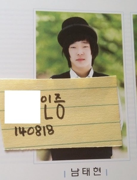 Sổ trường Hansan và ảnh học sinh của Nam Taehyun.
