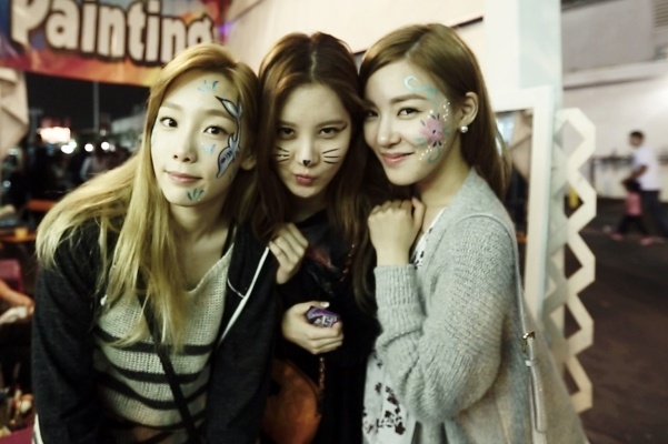 TaeTiSeo (SNSD) khoe anh mat meo dang yeu hinh anh