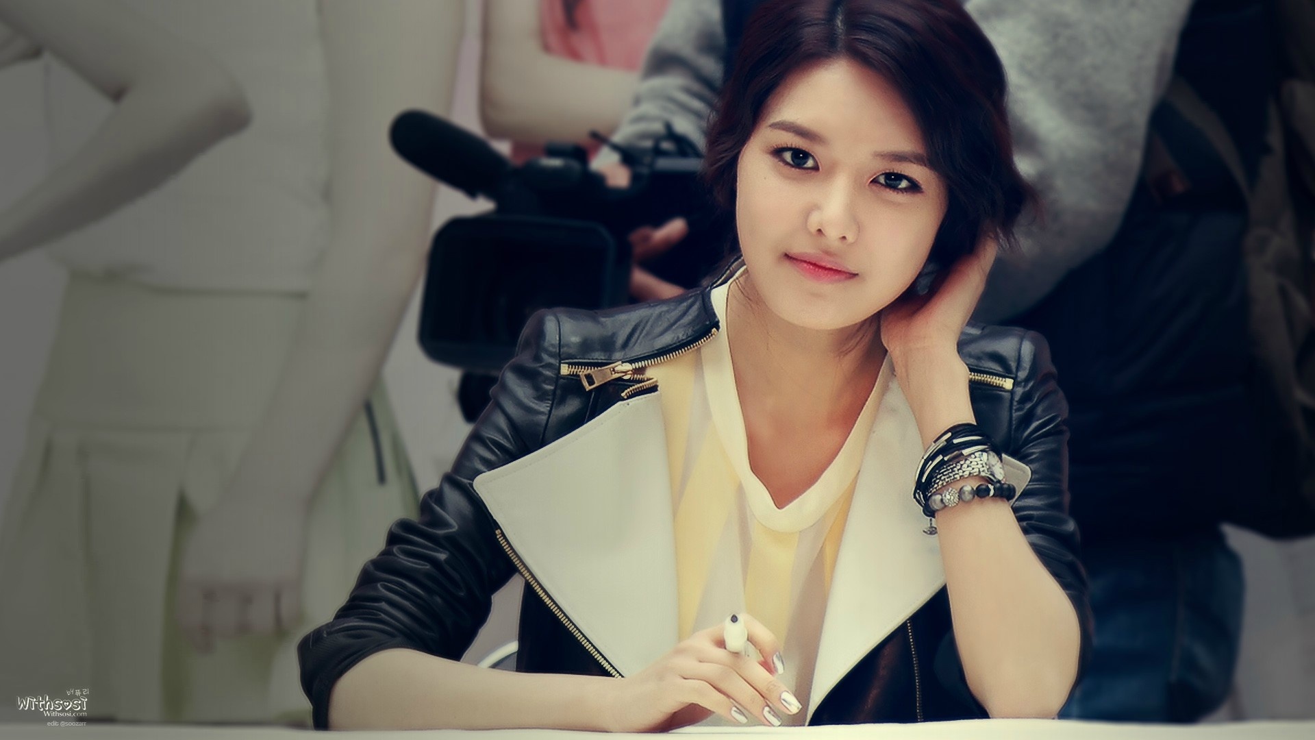 Công ty SM vô tình mời gọi Sooyoung trong 4 ngày liên tiếp.