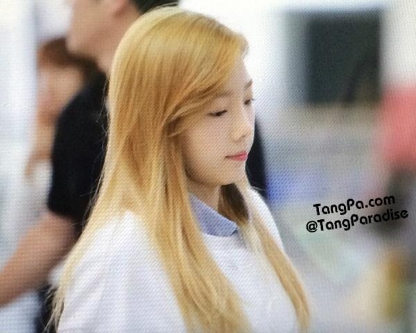 Ngược lại, Taeyeon tỏ ra dịu dàng và trầm tĩnh.