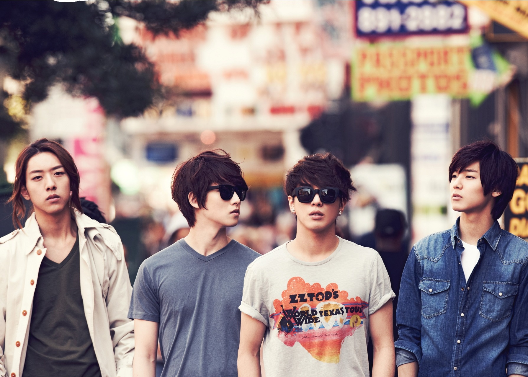 CNBLUE.
