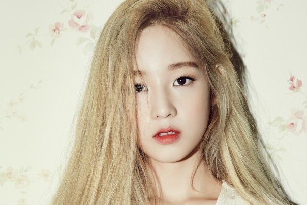 ‘My nhan giam can’ danh bai SISTAR, HyunA, WINNER hinh anh
