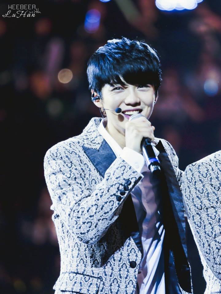 Trước đó, Luhan đã công khai bệnh mất ngủ, chóng mặt qua mạng xã hội.