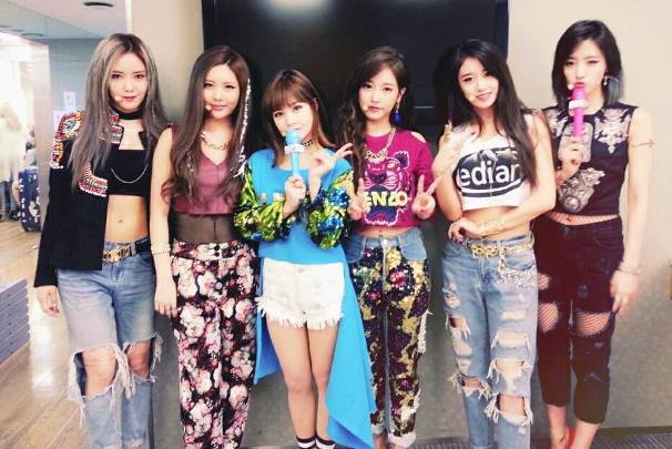 MV dai 4 phut cua T-ara co hon 600 lan cat canh hinh anh