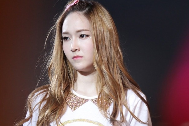 5 ly do Jessica co the bi duoi khoi SNSD hinh anh
