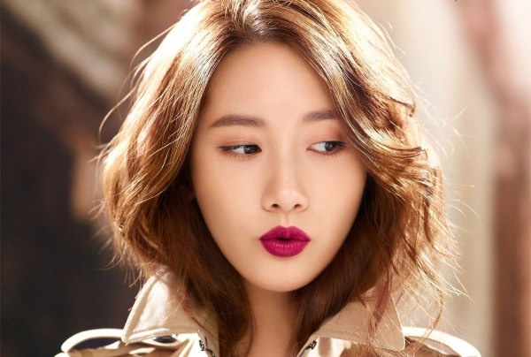 Dat len ban can sac dep 3 cong ty dai gia Kpop hinh anh