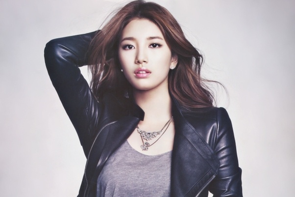 Nghich ly tro treu cua than tuong Han hinh anh