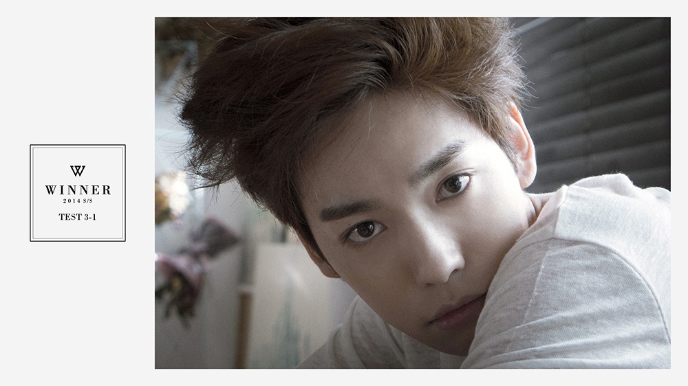 Jinwoo (WINNER) bất ngờ góp mặt bên cạnh các gương mặt xinh đẹp từ công ty SM.