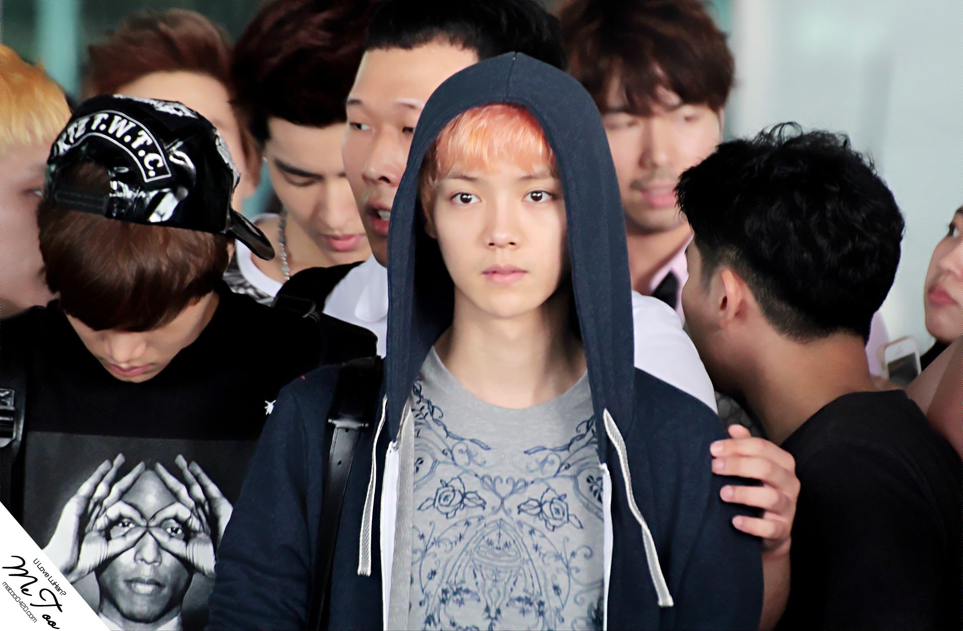 Mới đây, ca sĩ Luhan (EXO) đã kiện công ty ra tòa vì không chịu nổi áp lực của cuộc sống thần tượng.