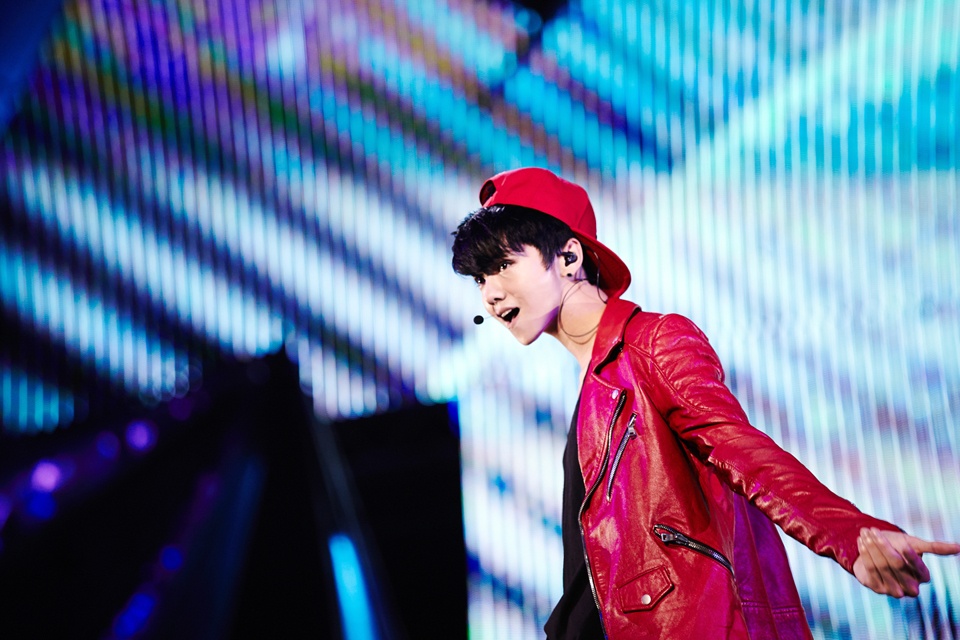 Luhan biến mất sau concert của EXO tại Bắc Kinh.