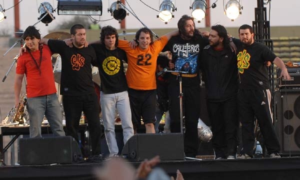 Vụ tai nạn đã gây ra cú sốc lớn cho người dân Argentina, khi 194 người thiệt mạng, phần lớn do ngộ độc khí ga và carbon monoxide. Republica Cromagnon được phép tổ chức show ca nhạc dù không đảm bảo các điều kiện an toàn. Không những quá tải, câu lạc bộ còn khóa 4/6 lối thoát hiểm để ngăn chặn fan không có vé lẻn vào. Trong số nạn nhân thiệt mạng có một số họ hàng của chính thành viên trong ban nhạc, bạn gái của giọng ca chính và vợ của quản lý. Năm 2012, sáu thành viên Callejeros bị kết án tù 7 năm sau nhiều phiên xử, do phải chịu trách nhiệm đối với vụ tai nạn.