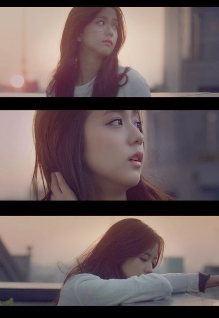 Nét đẹp của Kim Jisoo gây sốt dù chưa ra mắt.