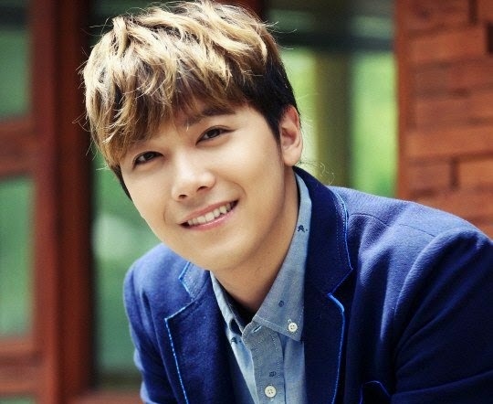 Hongki (F.T. Island) de doa cong ty quan ly? hinh anh