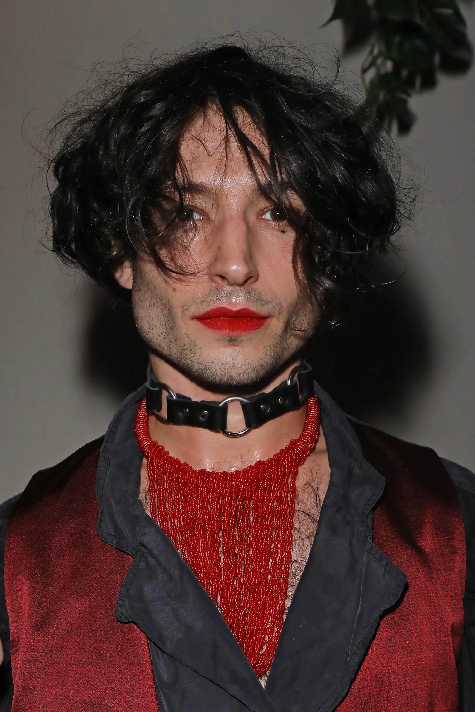 Ezra Miller anh 1