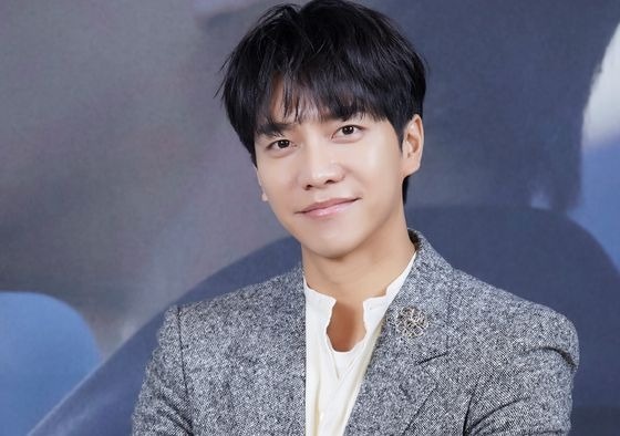Cong ty phu nhan cao buoc quyt tien Lee Seung Gi 18 nam hinh anh