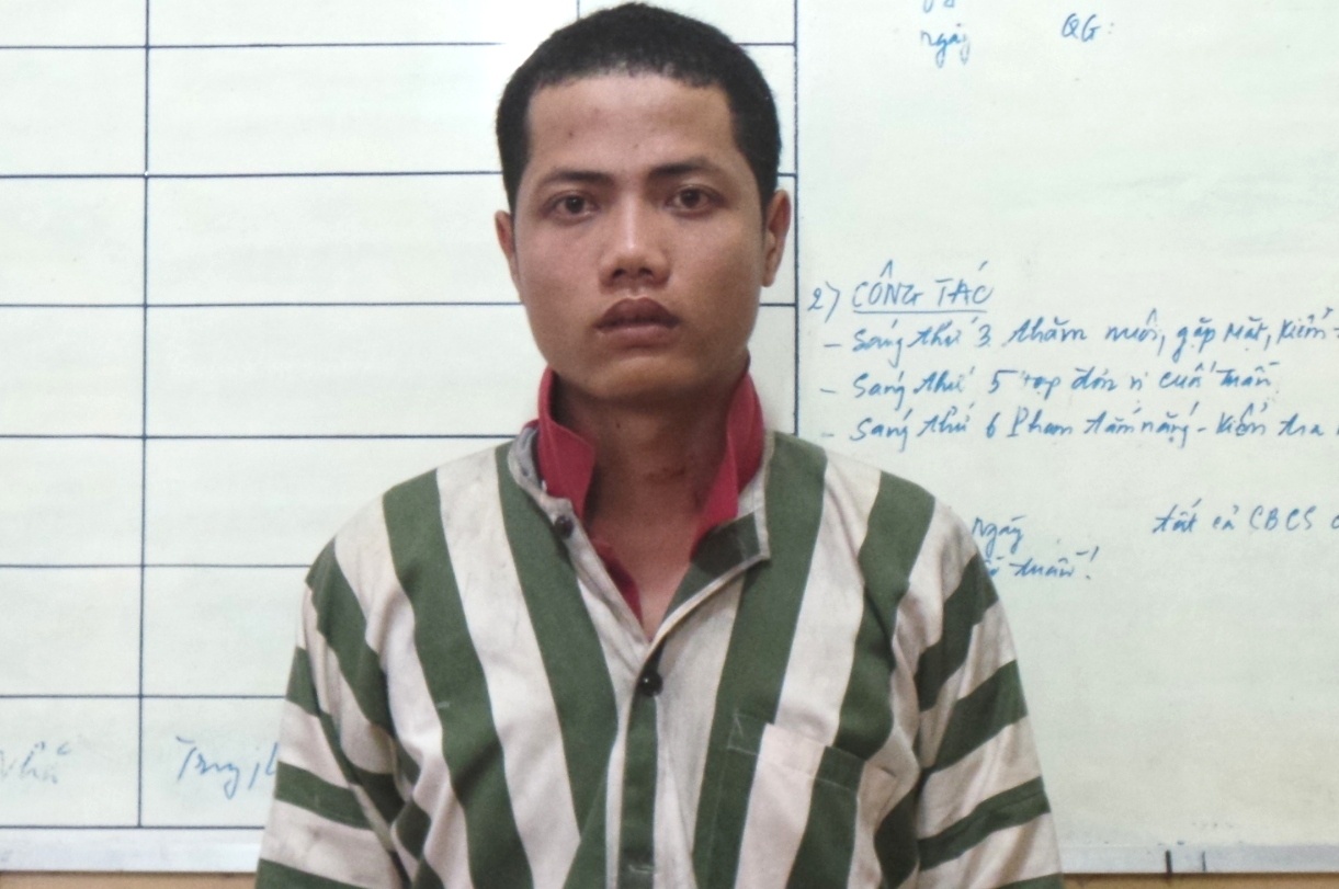 Choc gheo co gai di bo, thanh nien bi dam chet hinh anh