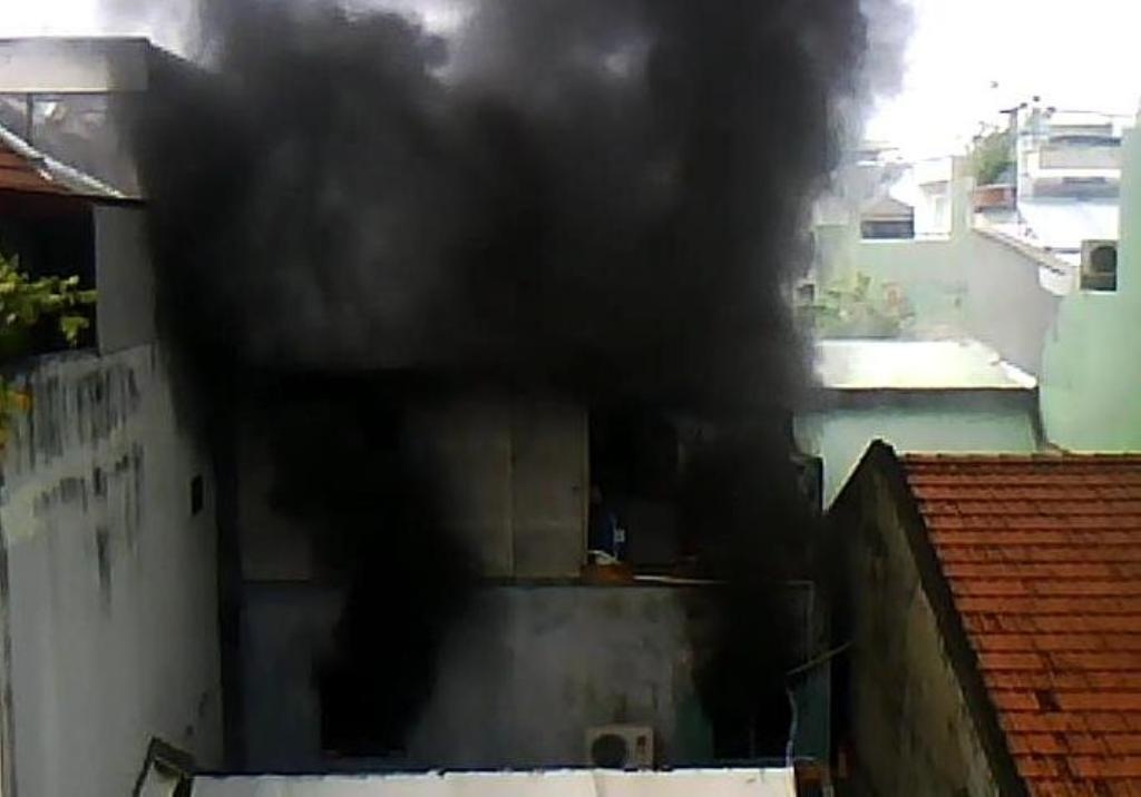 Chay kho hang, ca khu pho nao loan hinh anh