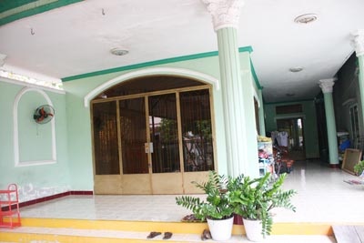 Be gai bi chan thuong so nao tai nha tre chui da tu vong hinh anh