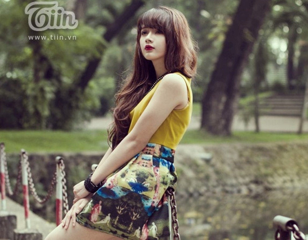 Hot girl anh the ruc ro trong nhung ngay cuoi nam hinh anh