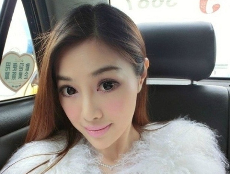 Bat ngo voi nhan sac hot girl cua my nu U40 hinh anh