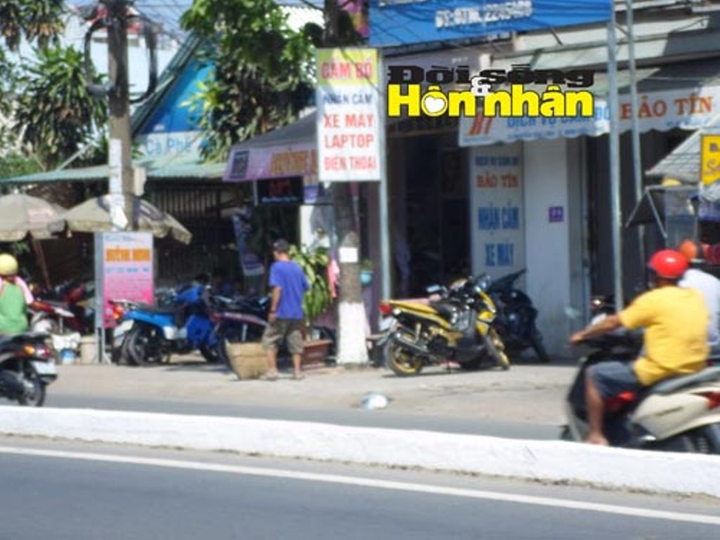 Dai gia xo so phai di an may sau khi tieu het 4,5 ty hinh anh