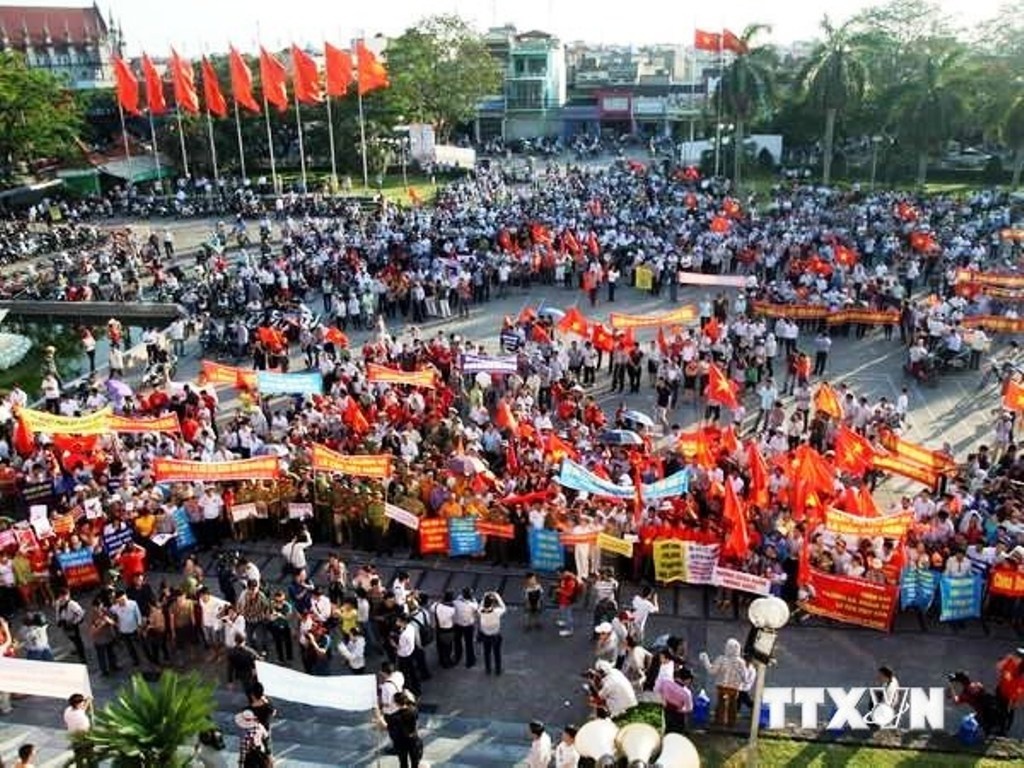 Tung tin that thiet, kich dong dan bieu tinh tai Hai Phong hinh anh