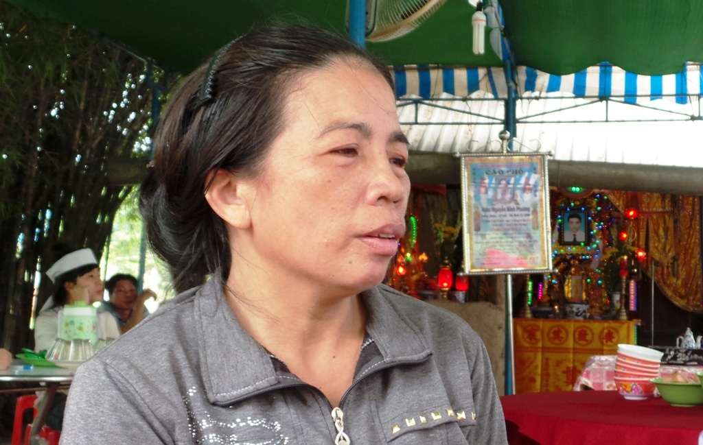 Quan tai cua thanh nien chet vi duoi 'cau tac' phai mua chiu hinh anh